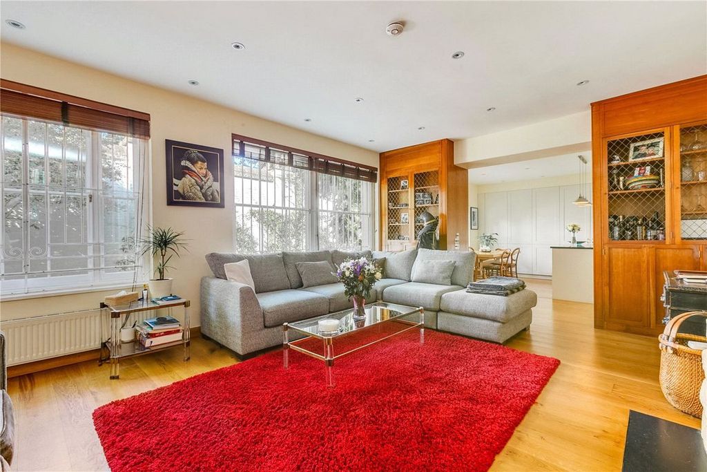 Property photo 1 of 7