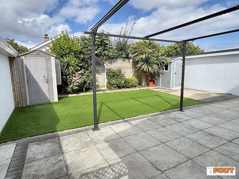 Property photo 2 of 14 Photo 12