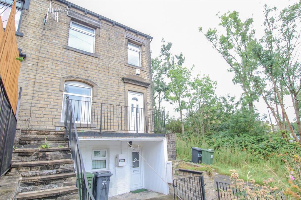 Property photo 1 of 13 External