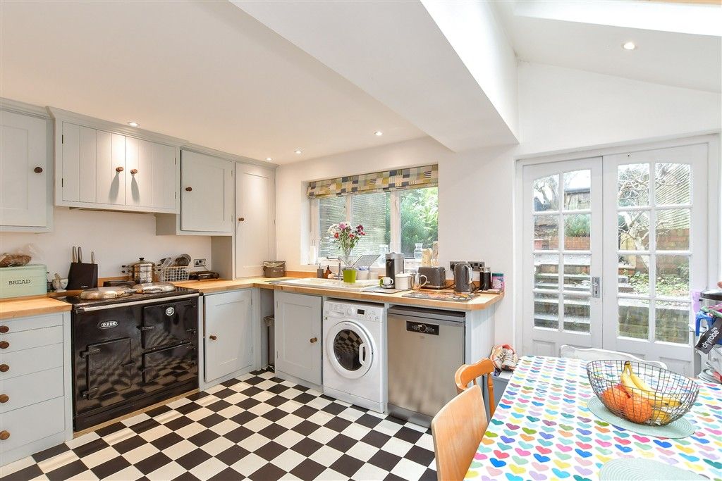 Property photo 2 of 14 Kitchen/ Breakfast Room