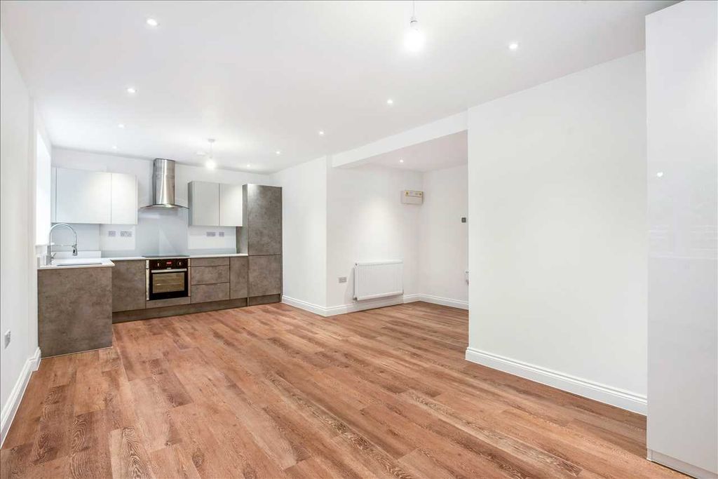 Property photo 3 of 9 Living Area