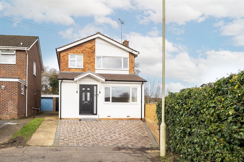 Property photo 1 of 12 79-Harpenden-Rise-26.Jpg