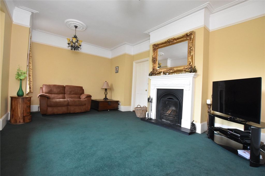 Property photo 2 of 23 Picture No. 05