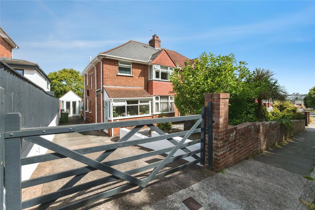 Property photo 1 of 21 Picture No. 44