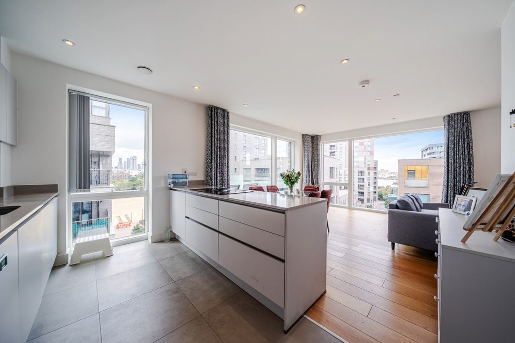 Property photo 1 of 33 1500566-13-6A7200...