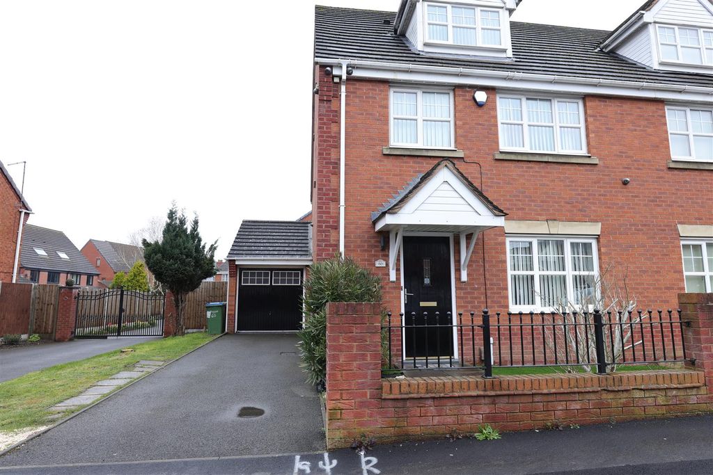 Property photo 2 of 62 014A9370.Jpg