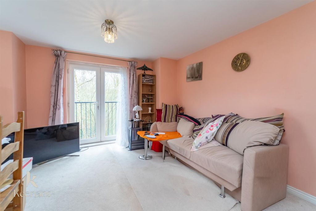 Property photo 2 of 20 Dsc01040.Jpg