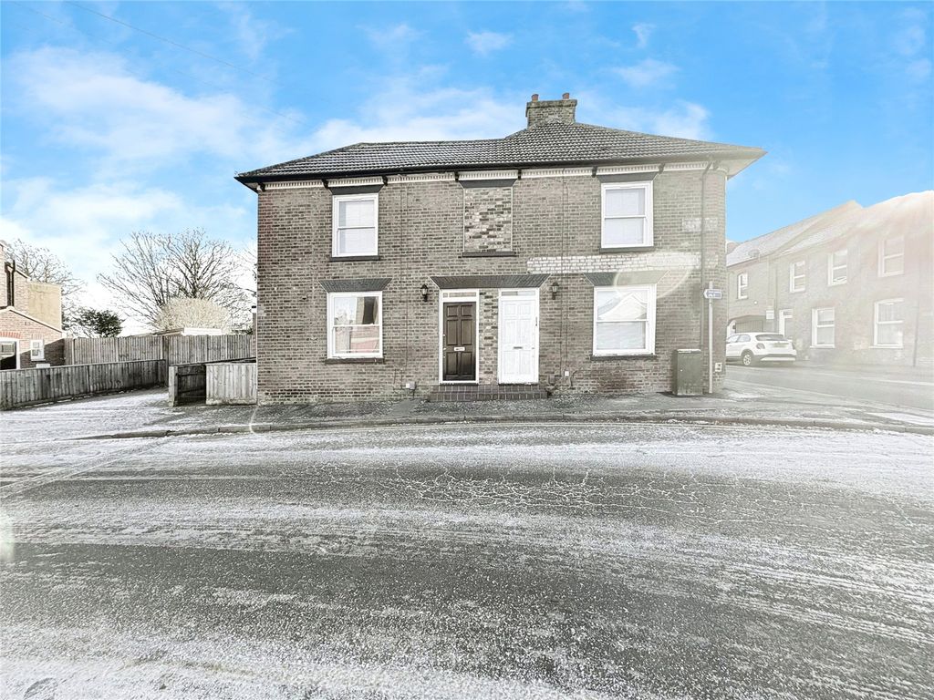 Property photo 1 of 9 Picture No. 10