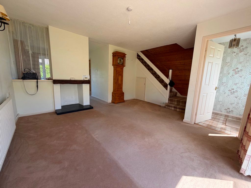 Property photo 3 of 20