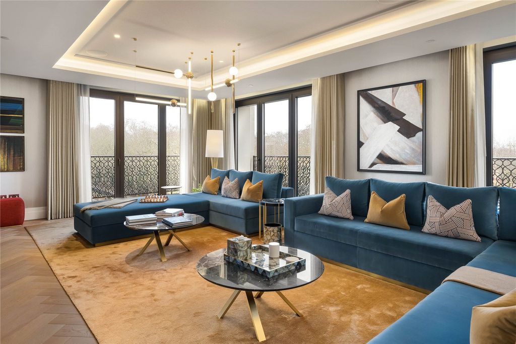 Property photo 2 of 17 Reception Room