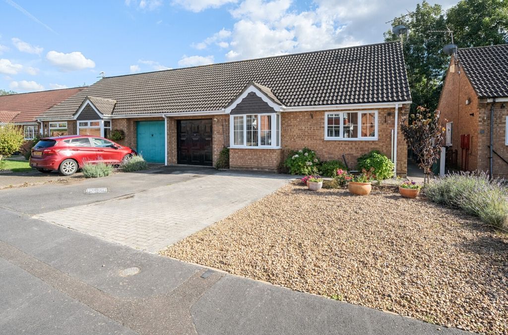 Property photo 1 of 16 1187838 (12)