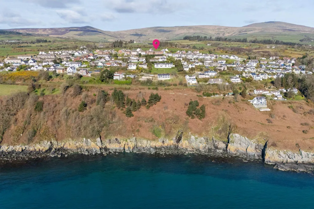 Property photo 3 of 24