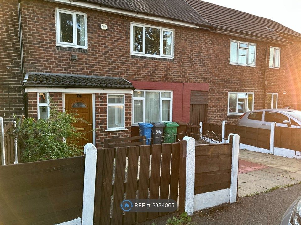 Property photo 2 of 35