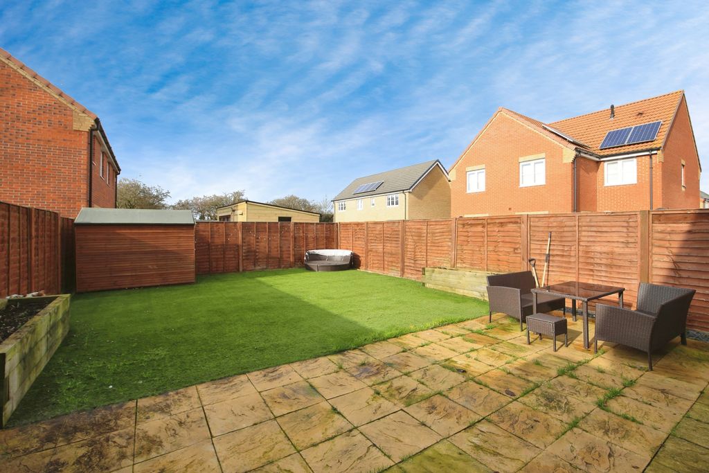 Property photo 3 of 16 Img_2460