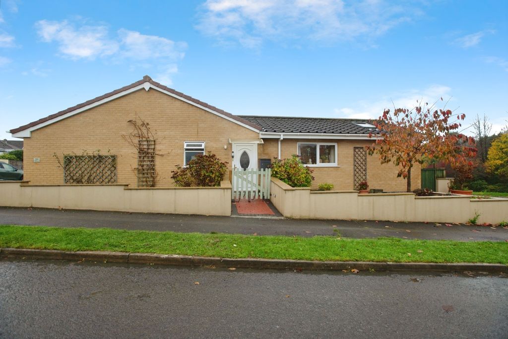 Property photo 1 of 18 Photo