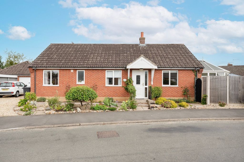 Property photo 1 of 24