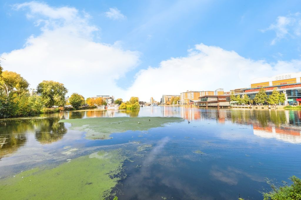 Property photo 3 of 12 Photo