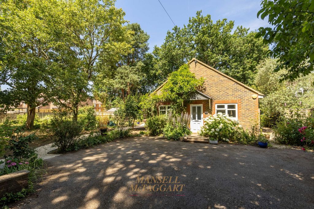 Property photo 1 of 34
