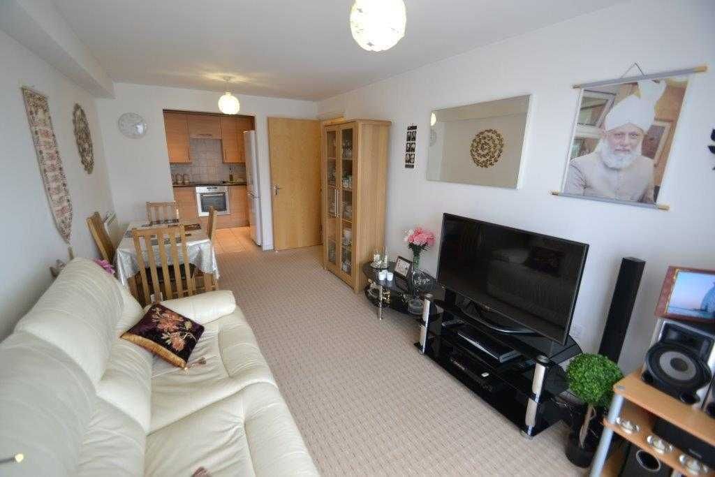 Property photo 3 of 17