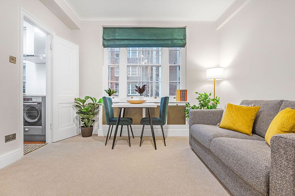 Property photo 3 of 10