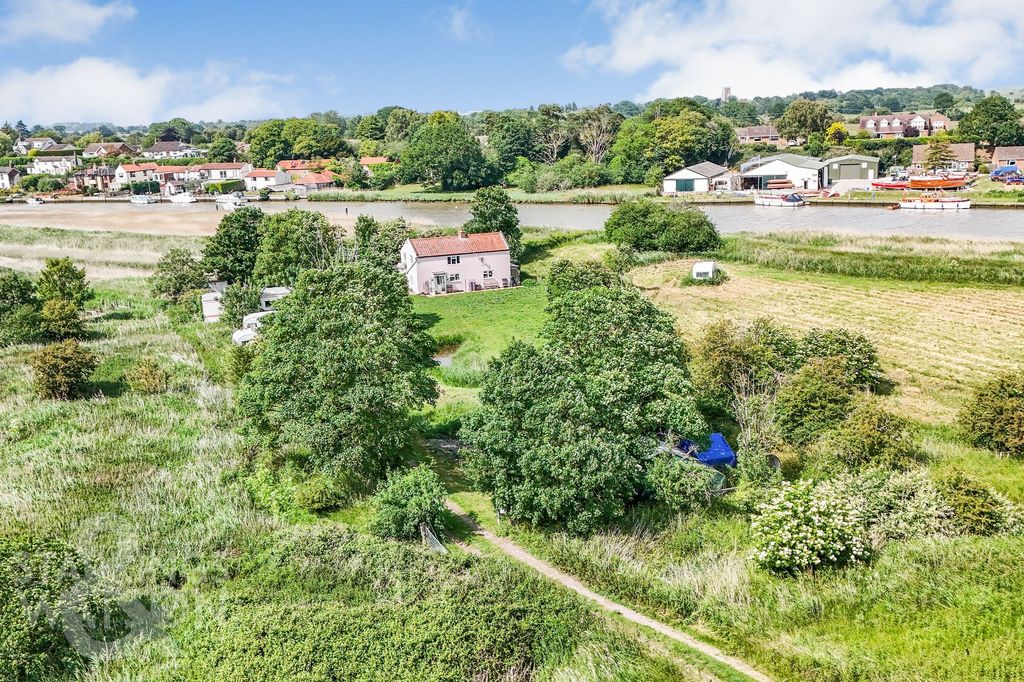 Property photo 1 of 29