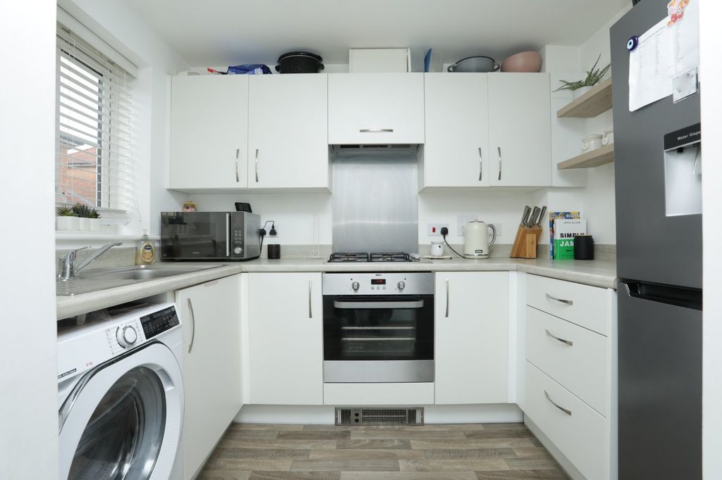 Property photo 3 of 11 Picture 3