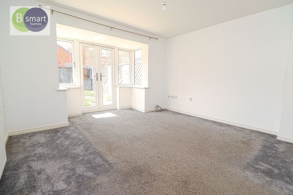 Property photo 2 of 14 Img_0179