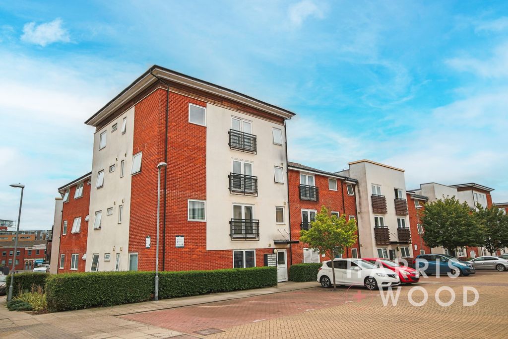 Property photo 1 of 12 4464240
