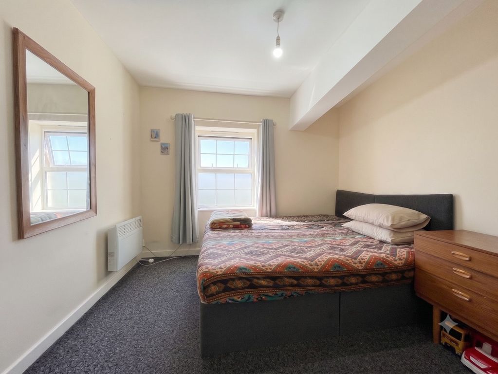 Property photo 3 of 8 5288332