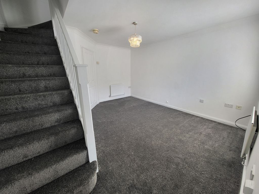 Property photo 2 of 15 Gallery