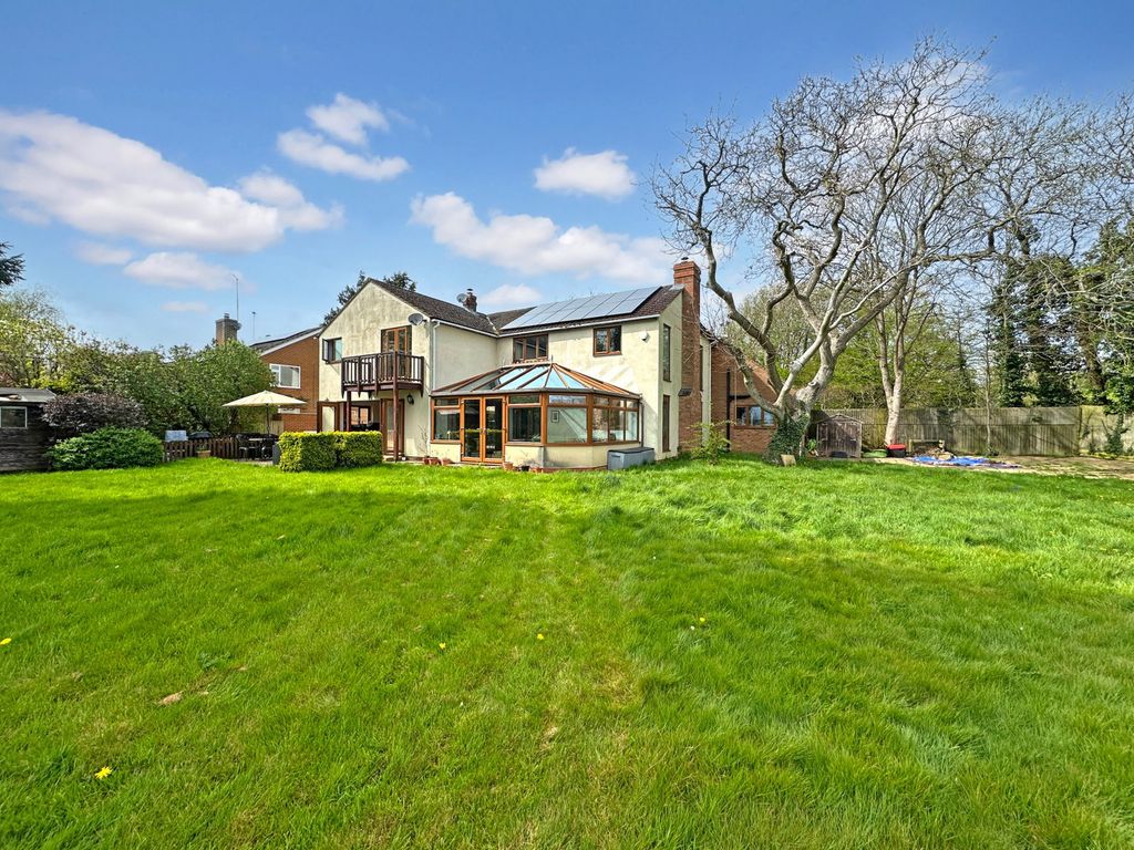 Property photo 1 of 36