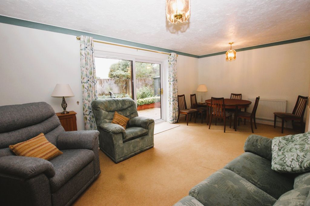 Property photo 3 of 12 Picture No. 18