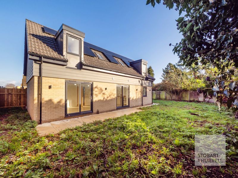 Property photo 3 of 19 Rear