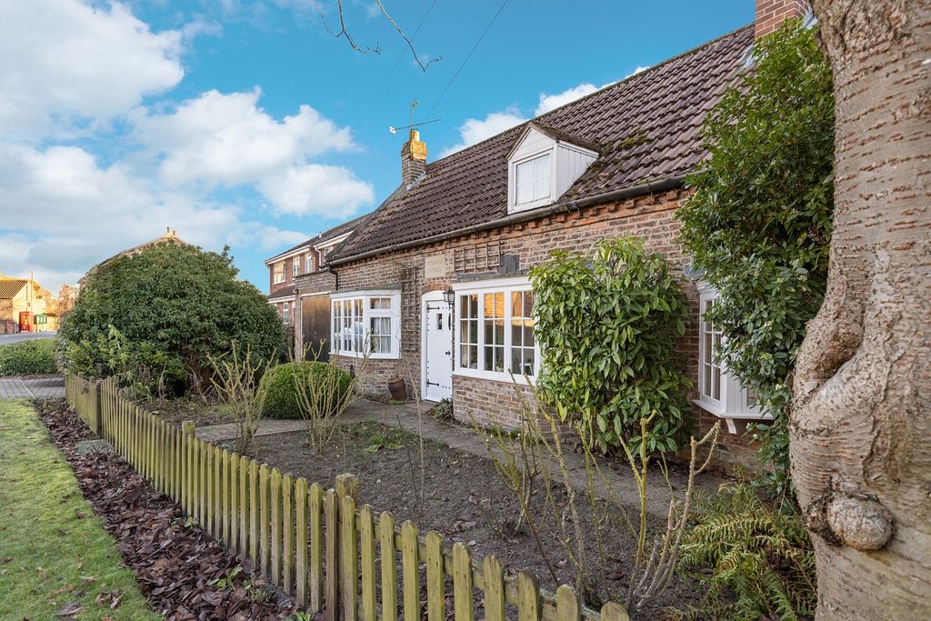 Property photo 3 of 26 Exterior Front