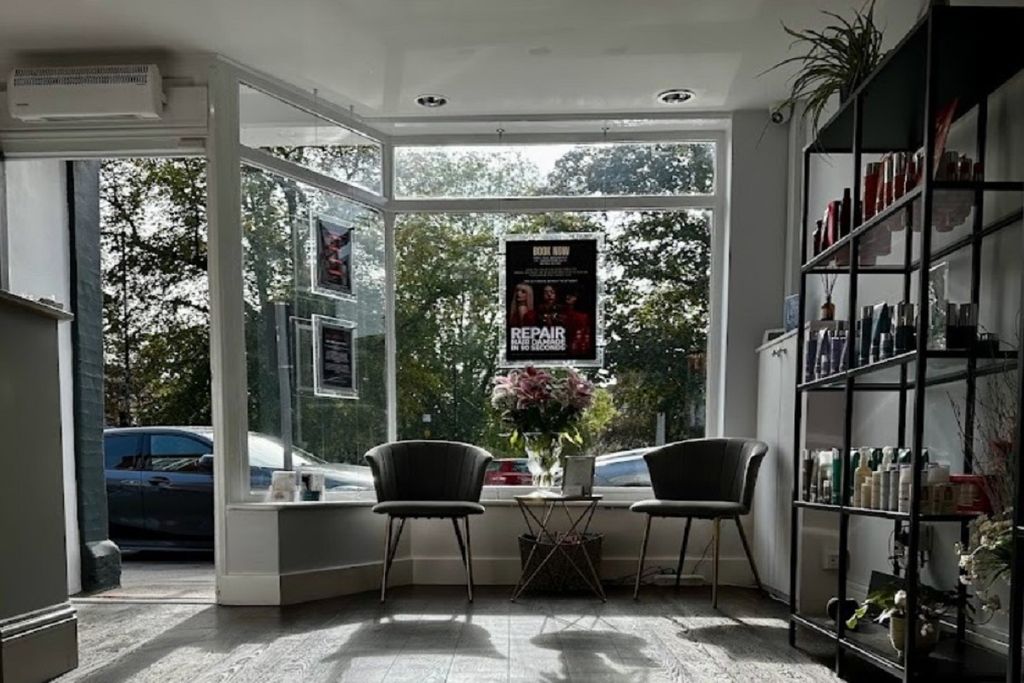 Property photo 2 of 7