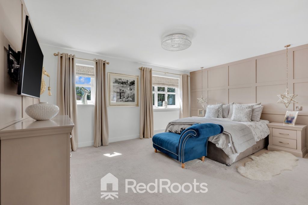 Property photo 2 of 38 5269762