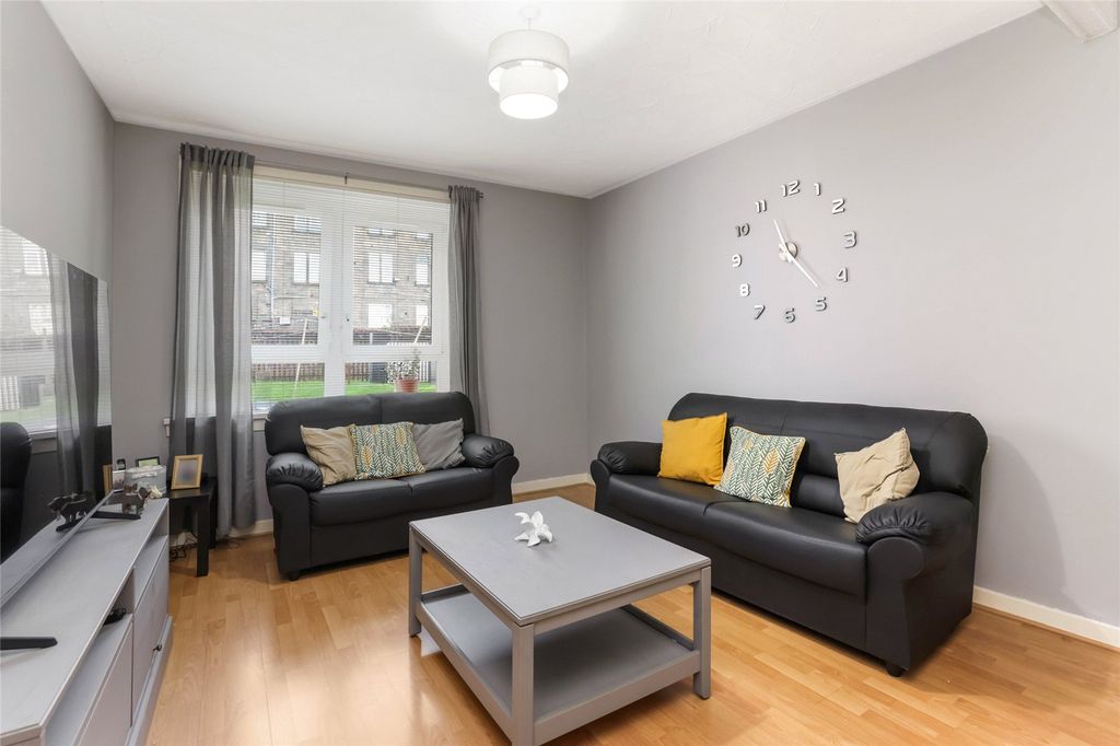 Property photo 2 of 16 2