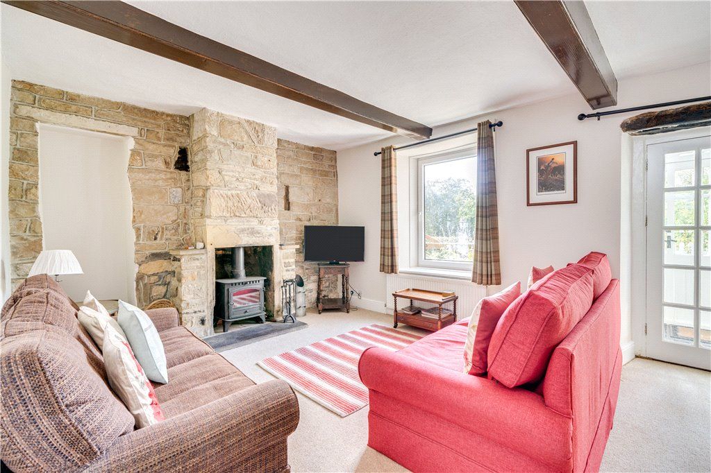 Property photo 2 of 30 Living Room