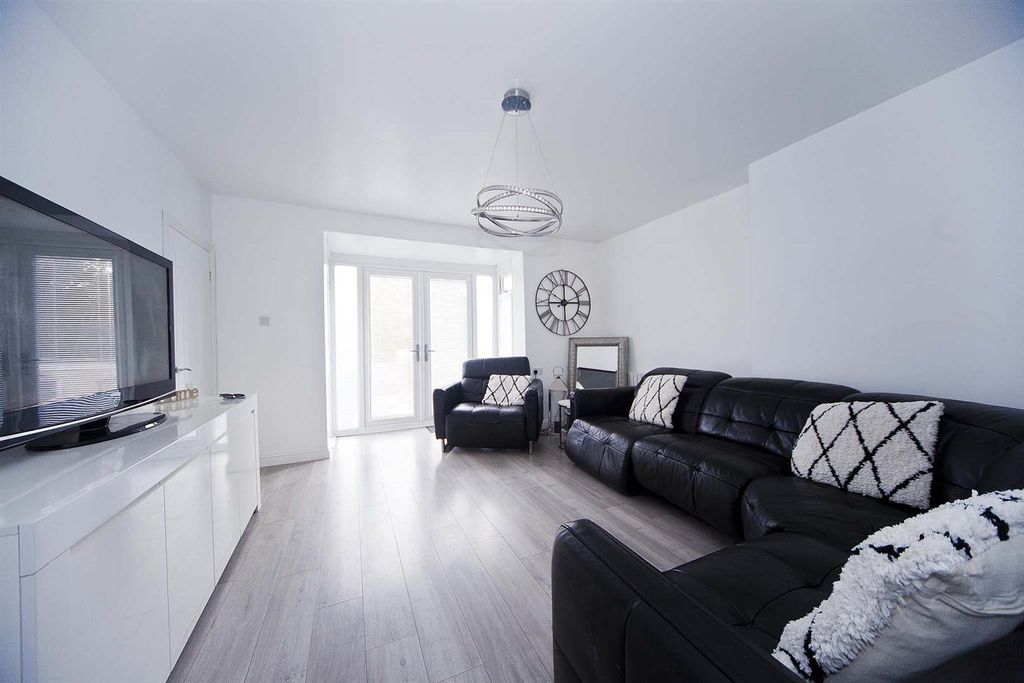 Property photo 2 of 15 Img_8310.Jpg