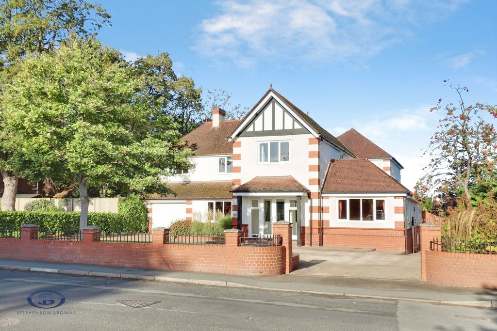 Property photo 1 of 41 Pbox-Img.Jpg