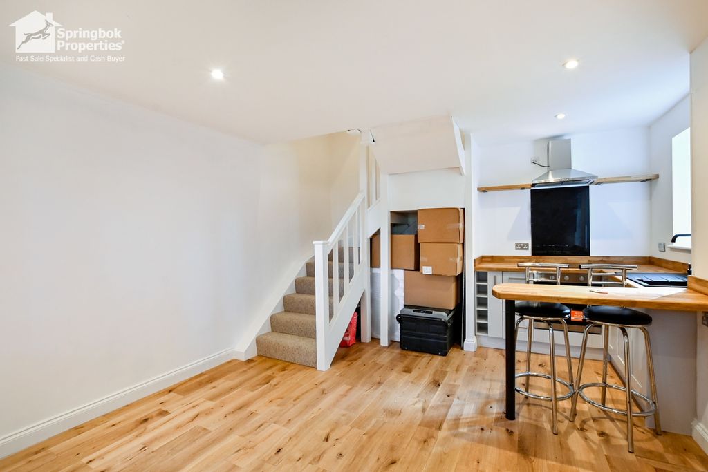 Property photo 3 of 12 Image 3