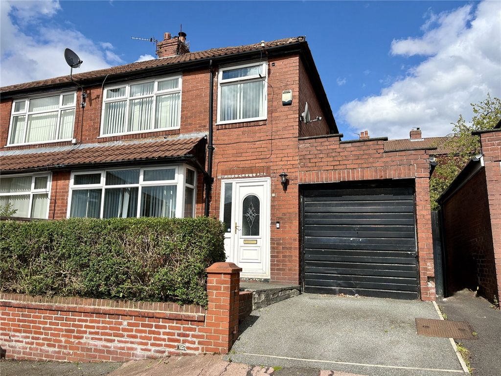 Property photo 1 of 16 Front External