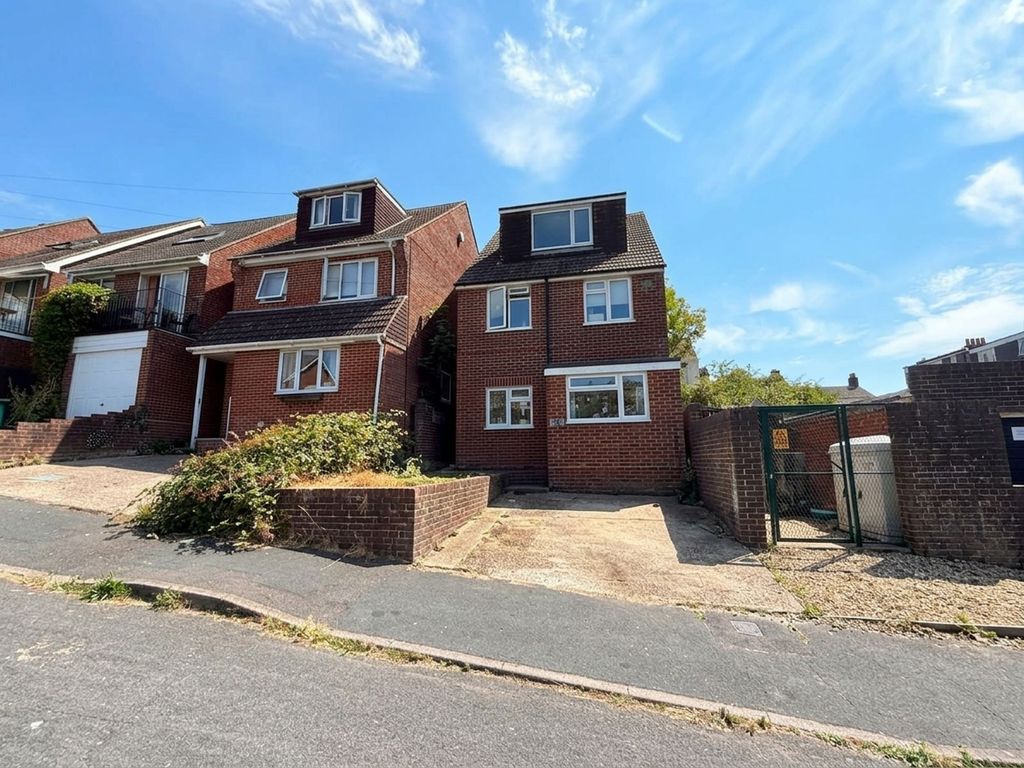 Property photo 1 of 22