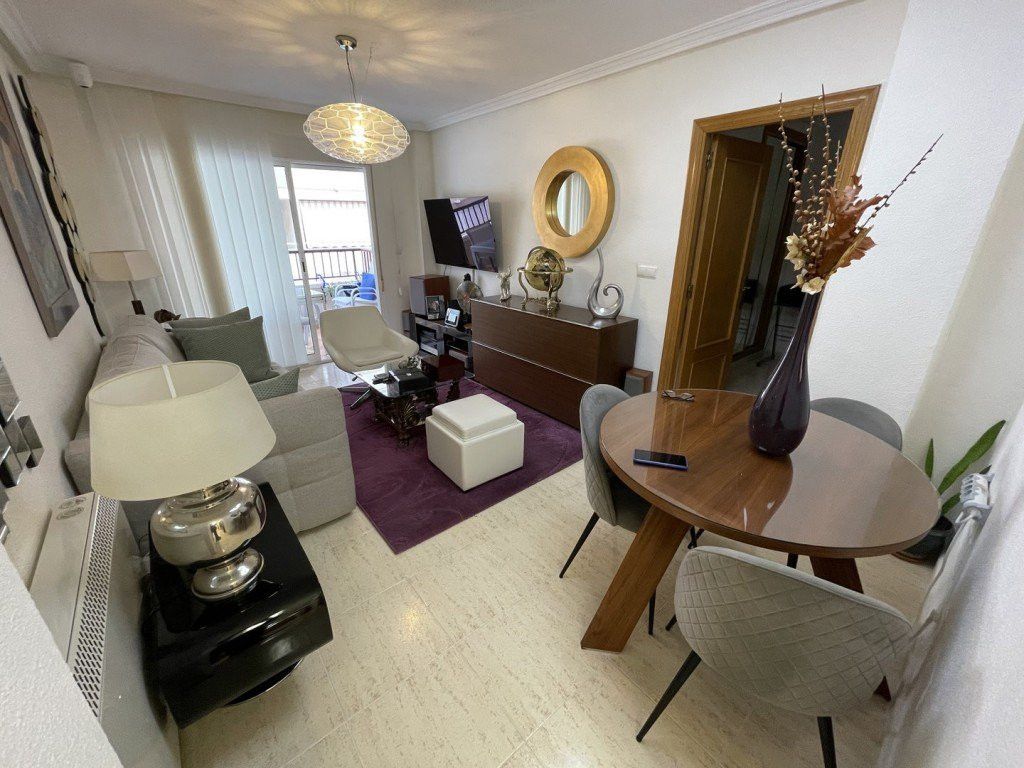 Property photo 2 of 47