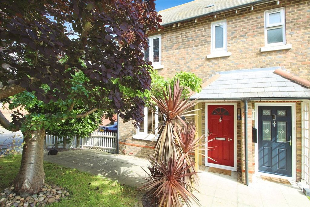 Property photo 1 of 19 Picture No. 02