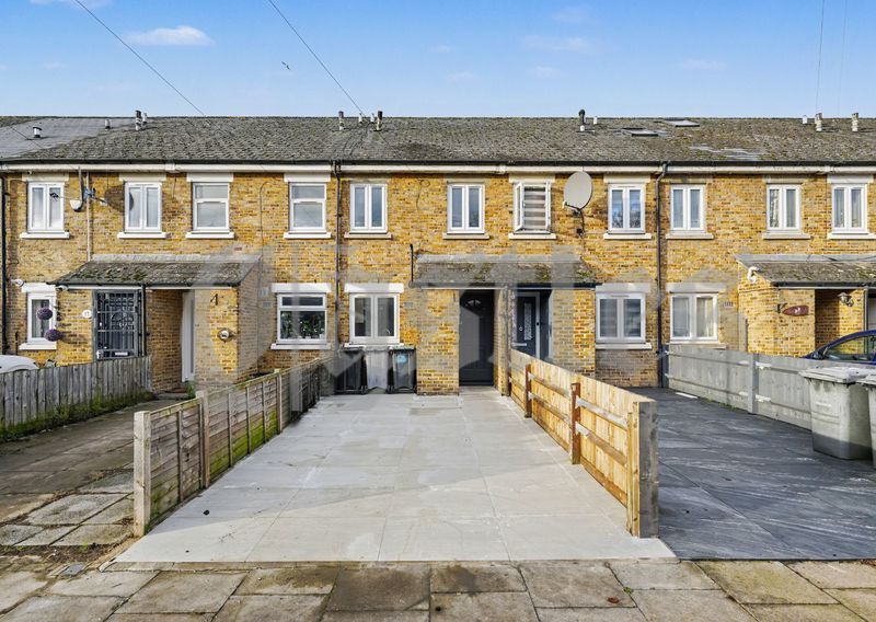 Property photo 2 of 18 Photo 1