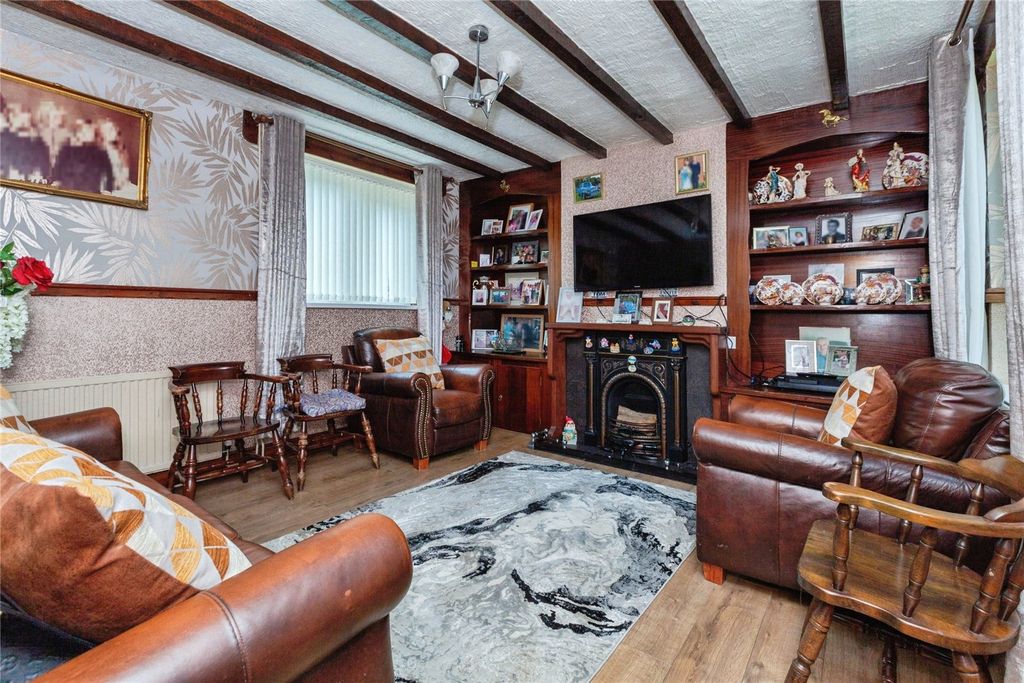 Property photo 2 of 13 Picture No. 08