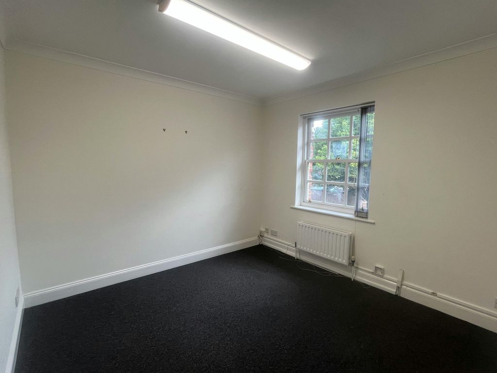 Property photo 3 of 6 Img_3098.Jpg