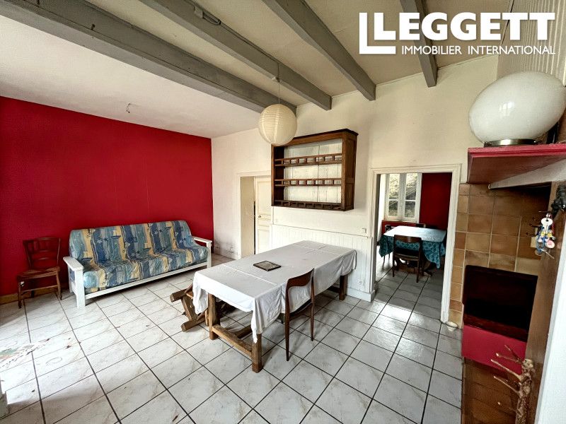 Property photo 2 of 10