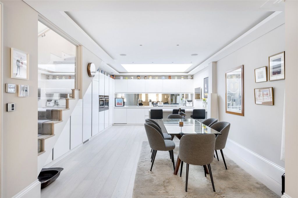 Property photo 1 of 21 Picture No. 11